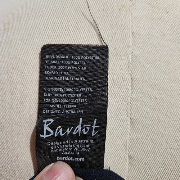 BARDOT TAMMY TRIM DRESS IN NAVY FLORAL size 10 - Picture 6 of 9